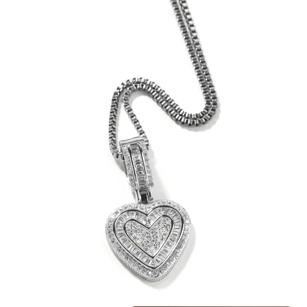 Elegant Silver Heart Pendant Necklace